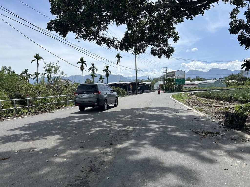 S 7561444 0