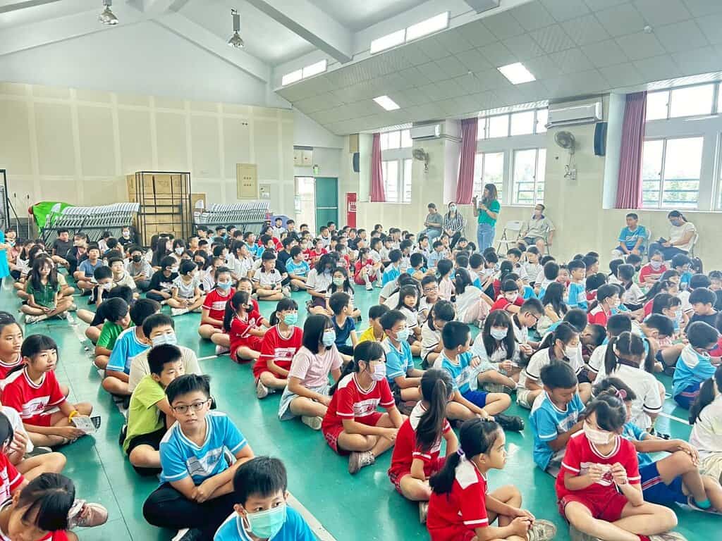 Line Album 東隆國小反毒宣導活動 251101 38