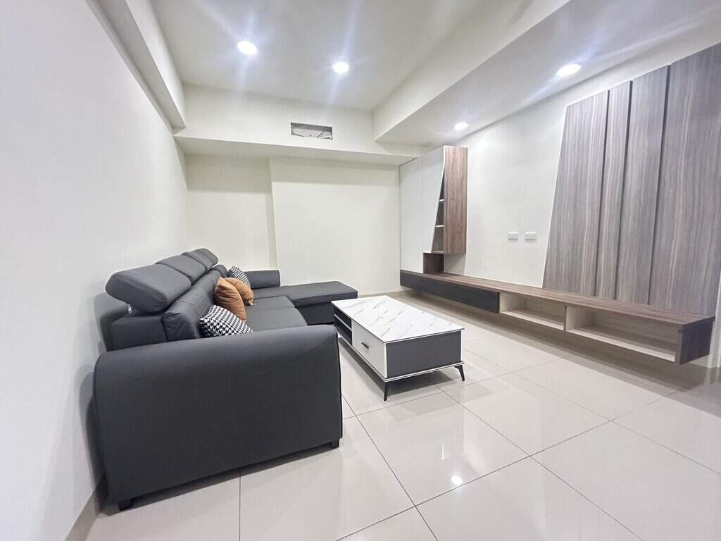 市中心蛋黃區2房+平車